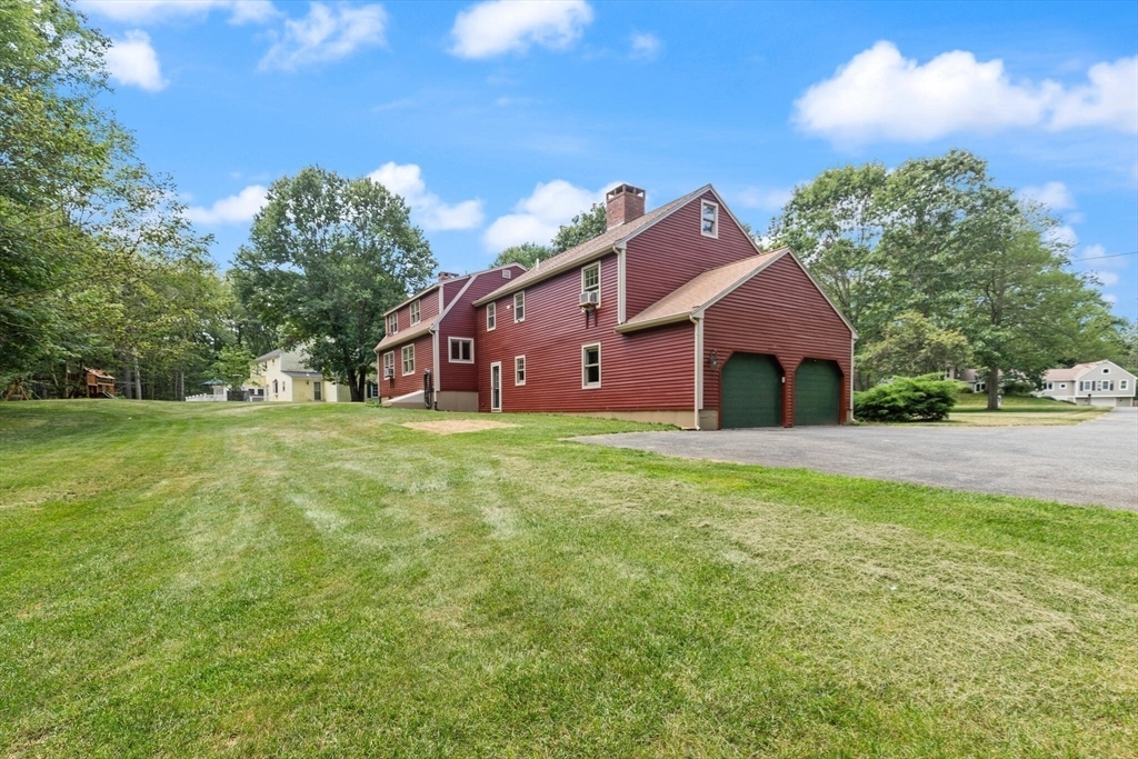 Property Photo:  35 Willowdale  MA 01983 
