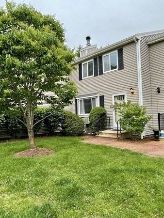 Property Photo:  4 Erick Rd 104  MA 02048 