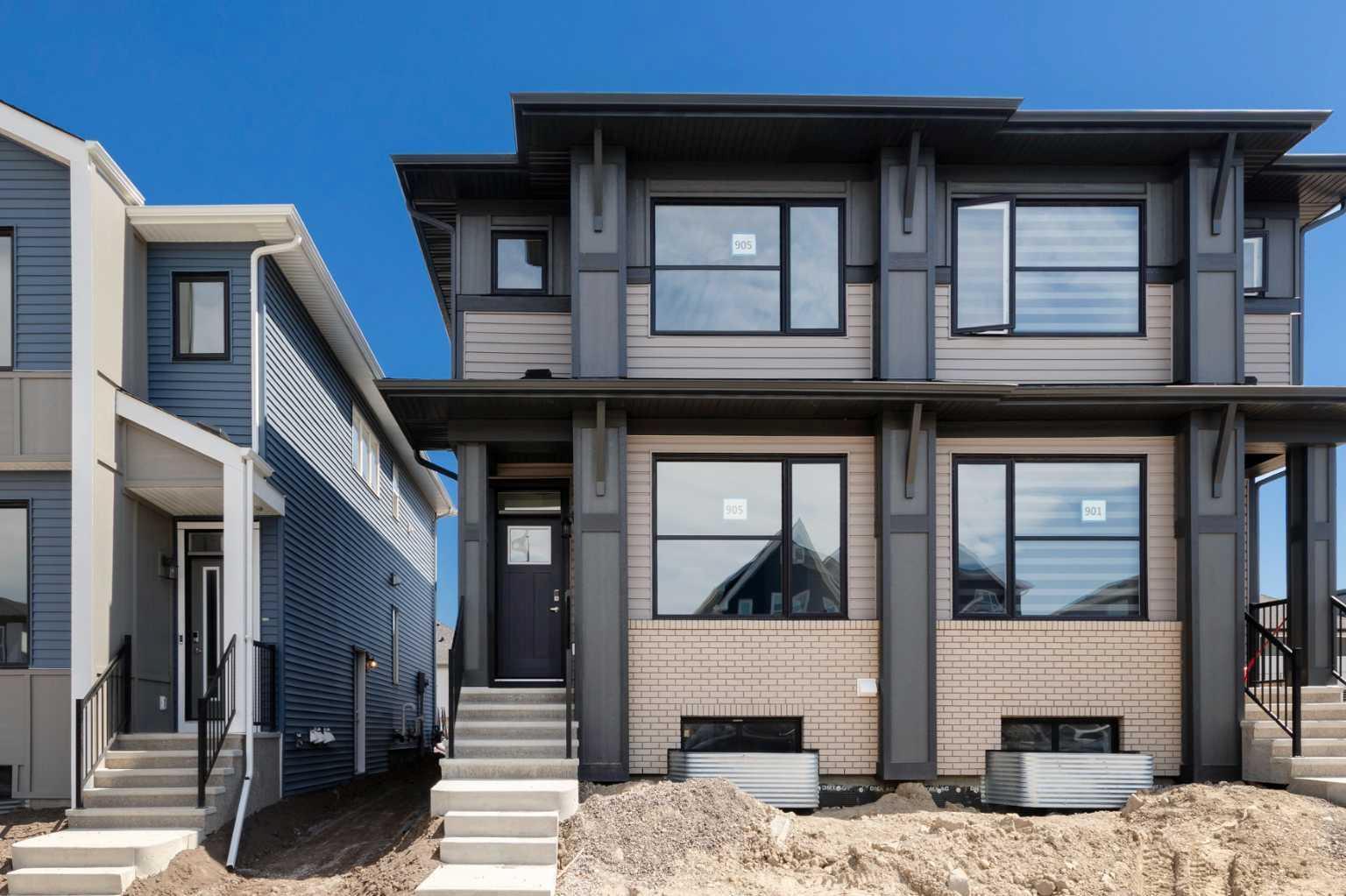 Property Photo: 905 Livingston View NE AB T3P 2K6