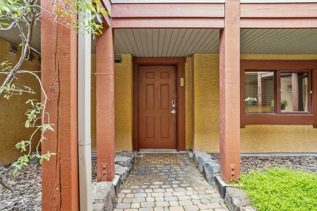 Property Photo: 743 Railway Avenue 203 AB T1W 1P2