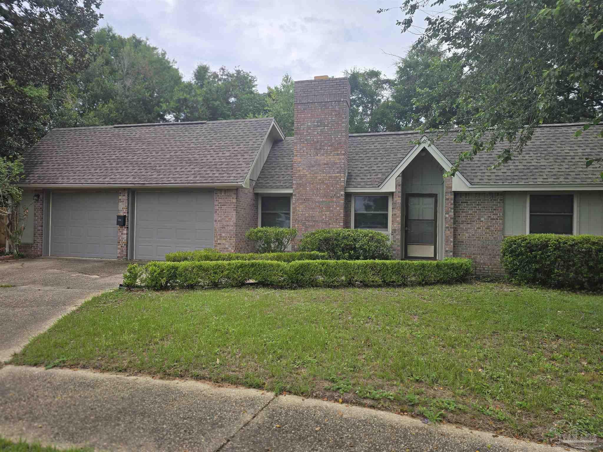 Property Photo:  5749 Langley Cir  FL 32504 