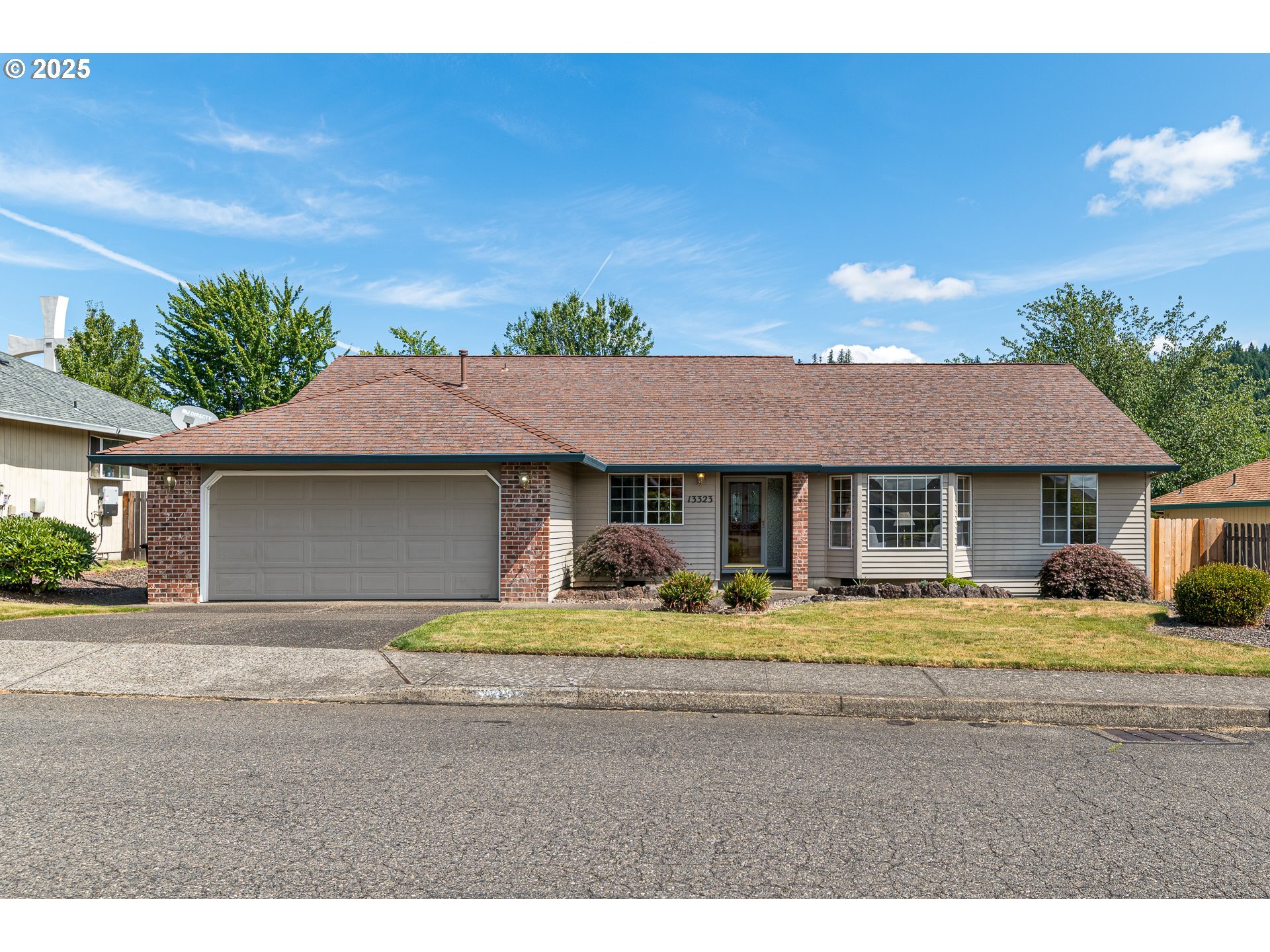 Property Photo: 13323 SE Shannon OR 97015