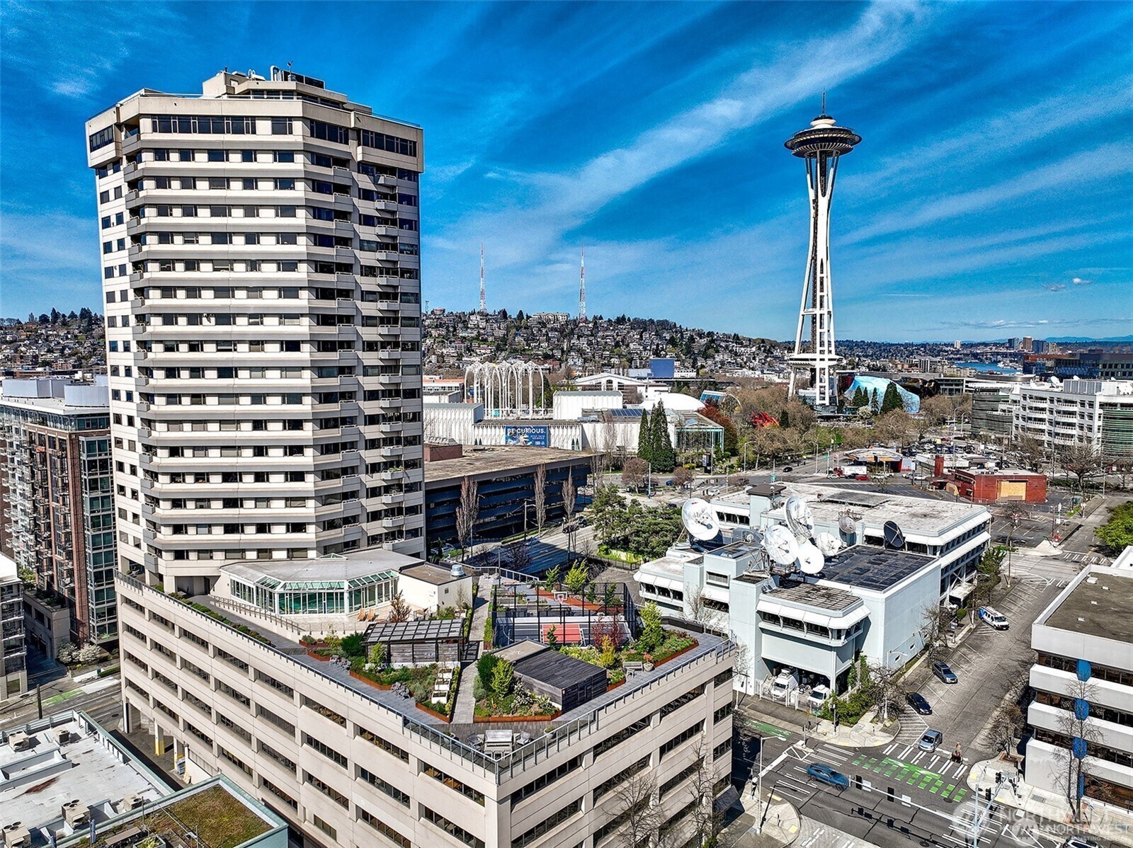 Property Photo: 2821 2nd Avenue 1005 WA 98121