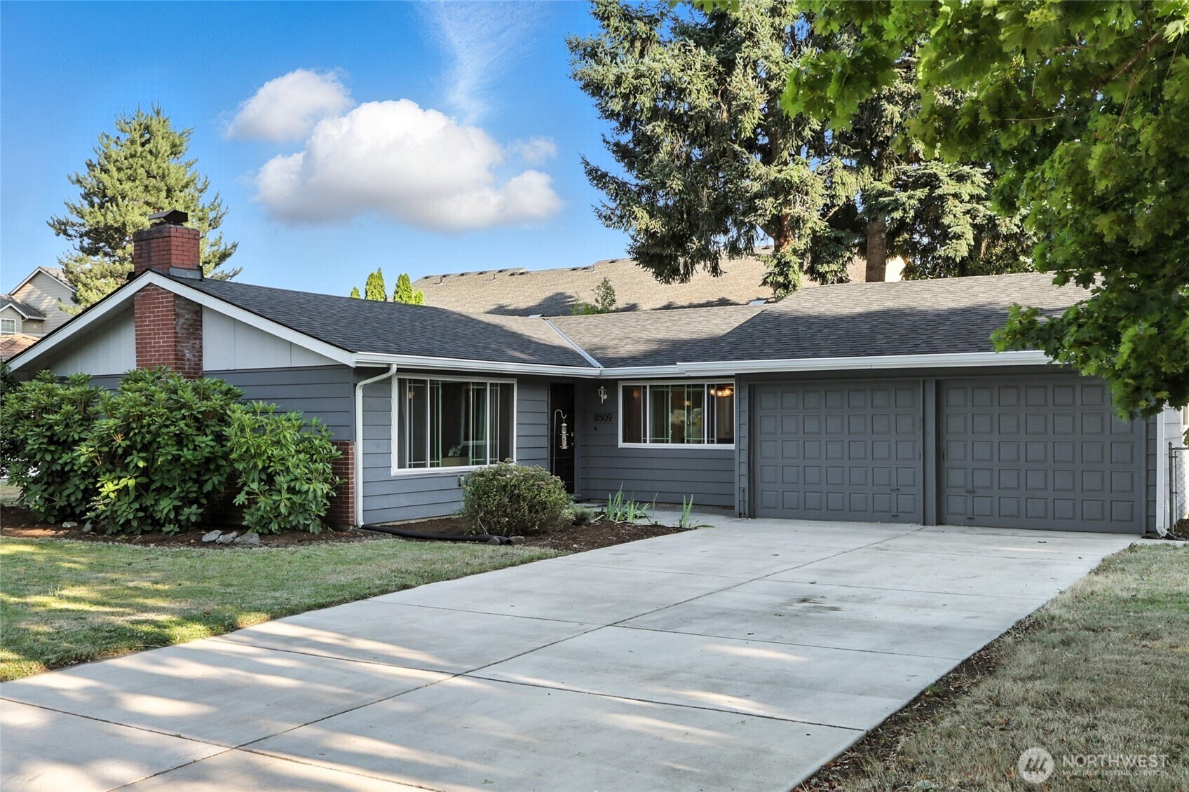 Property Photo: 8509 NE 57th Street WA 98662