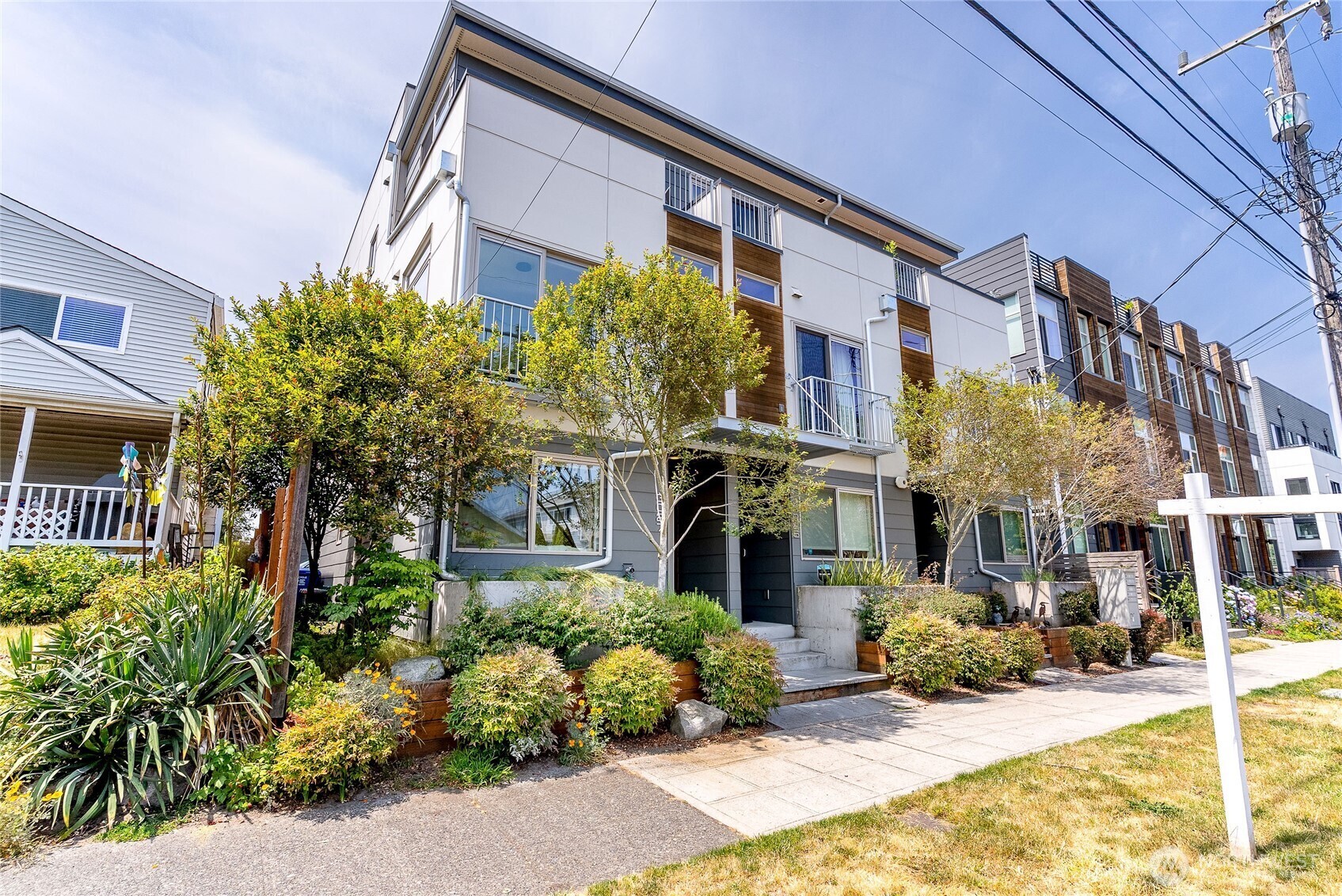 3027  62 Avenue SW  Seattle WA 98116 photo