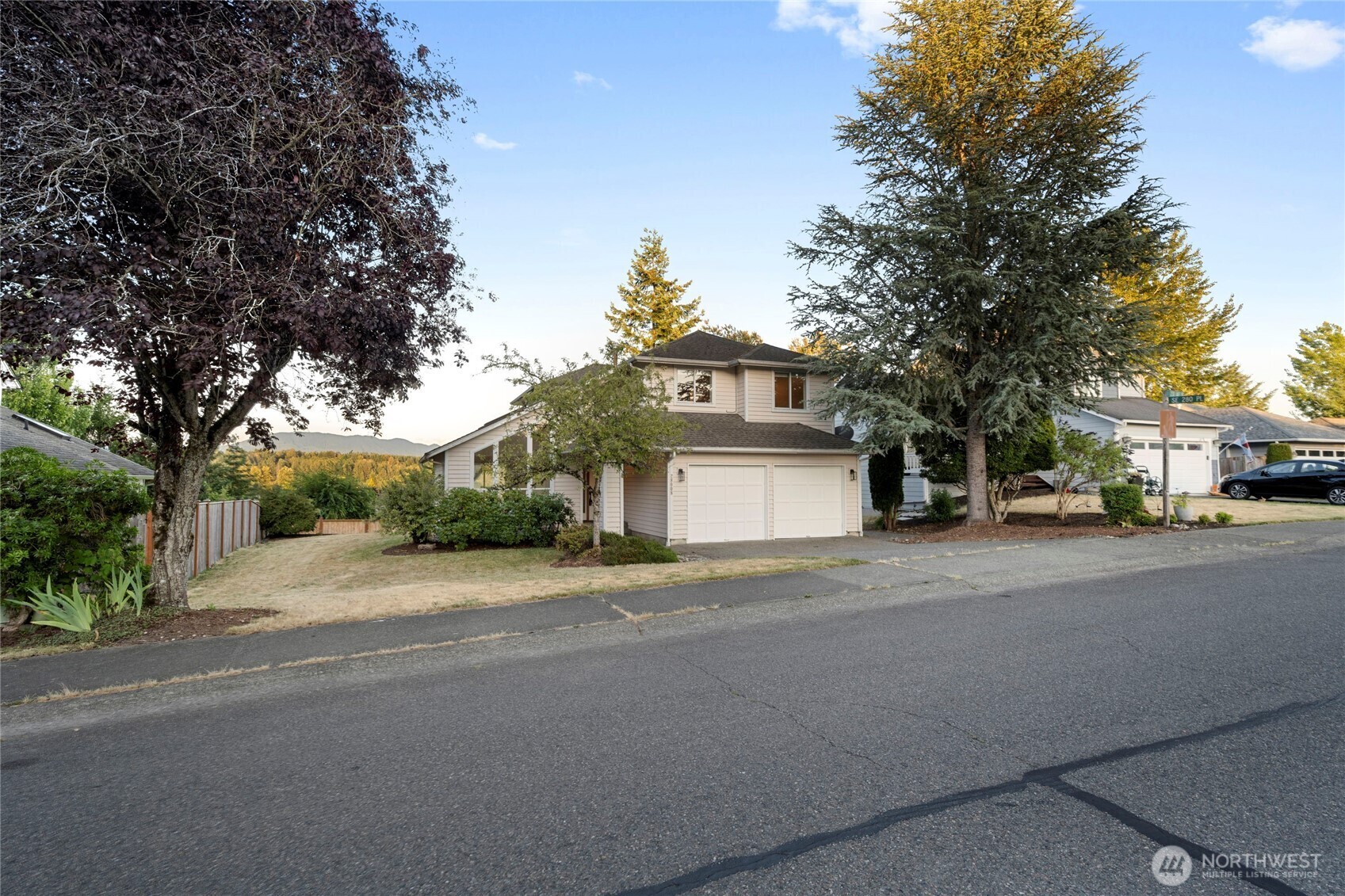 Property Photo:  28008  230th Avenue SE  WA 98038 