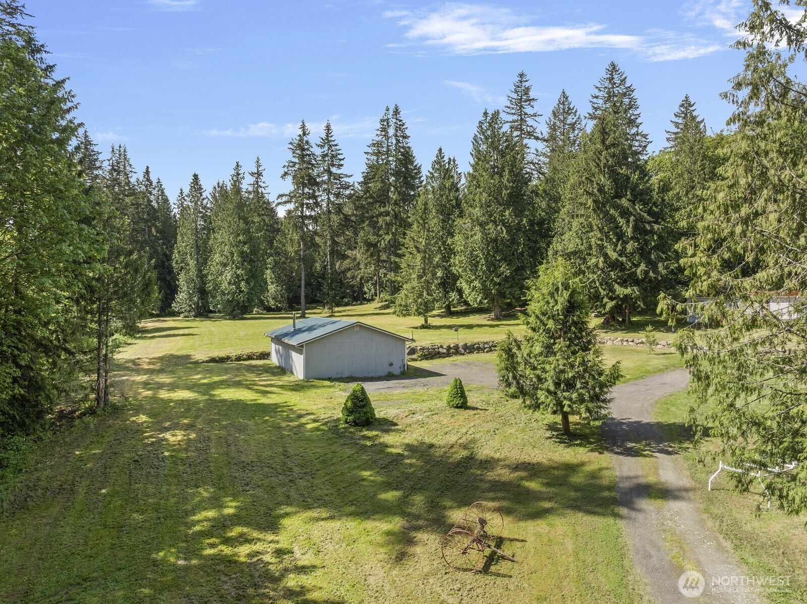 Property Photo: 27233 NE 53rd Street WA 98053