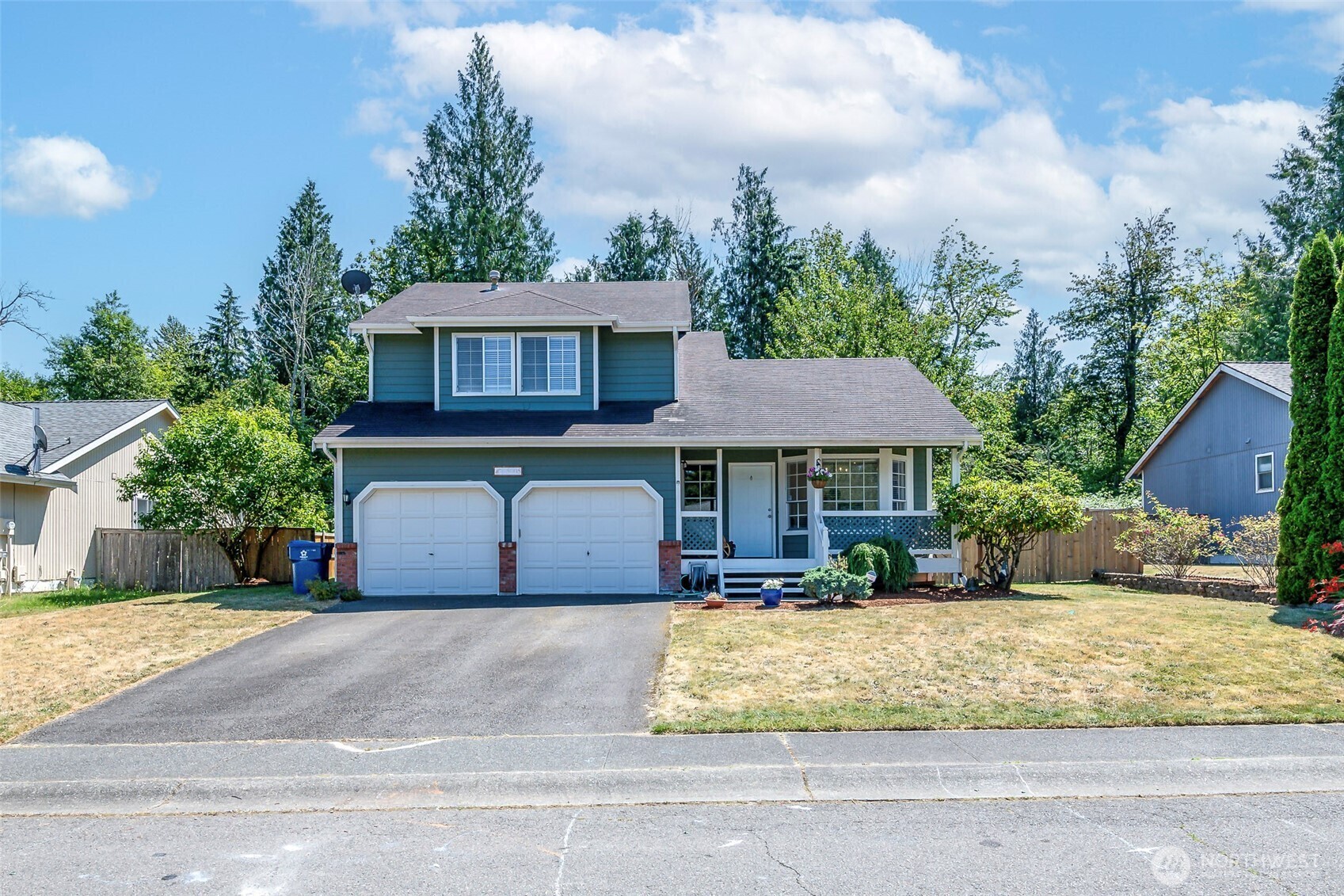 25005  Summit Drive  Black Diamond WA 98010 photo