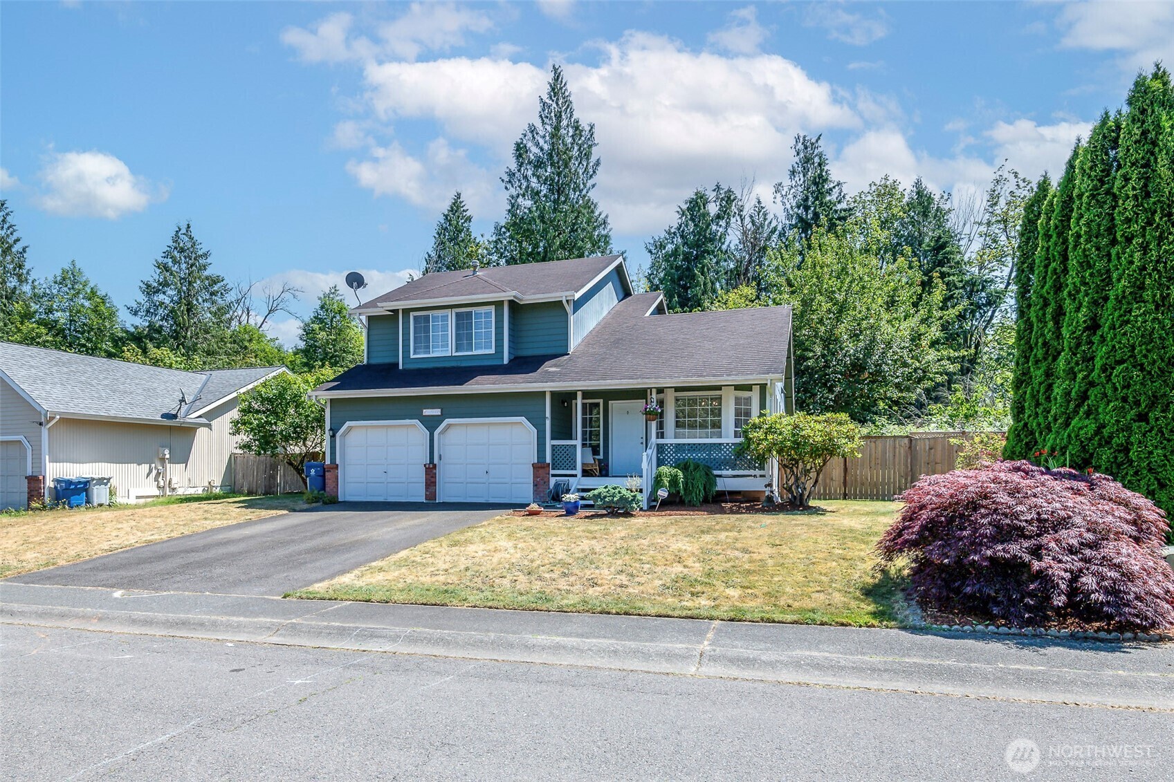 Property Photo:  25005  Summit Drive  WA 98010 