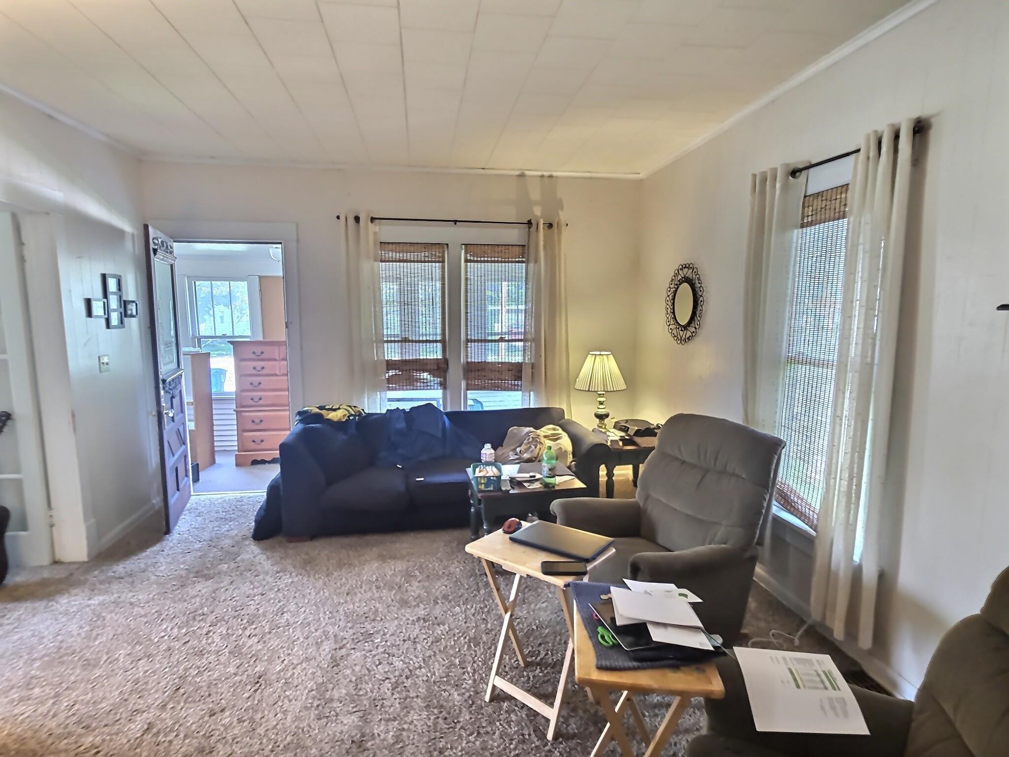 Property Photo:  827 W 17th Avenue  WI 54902 