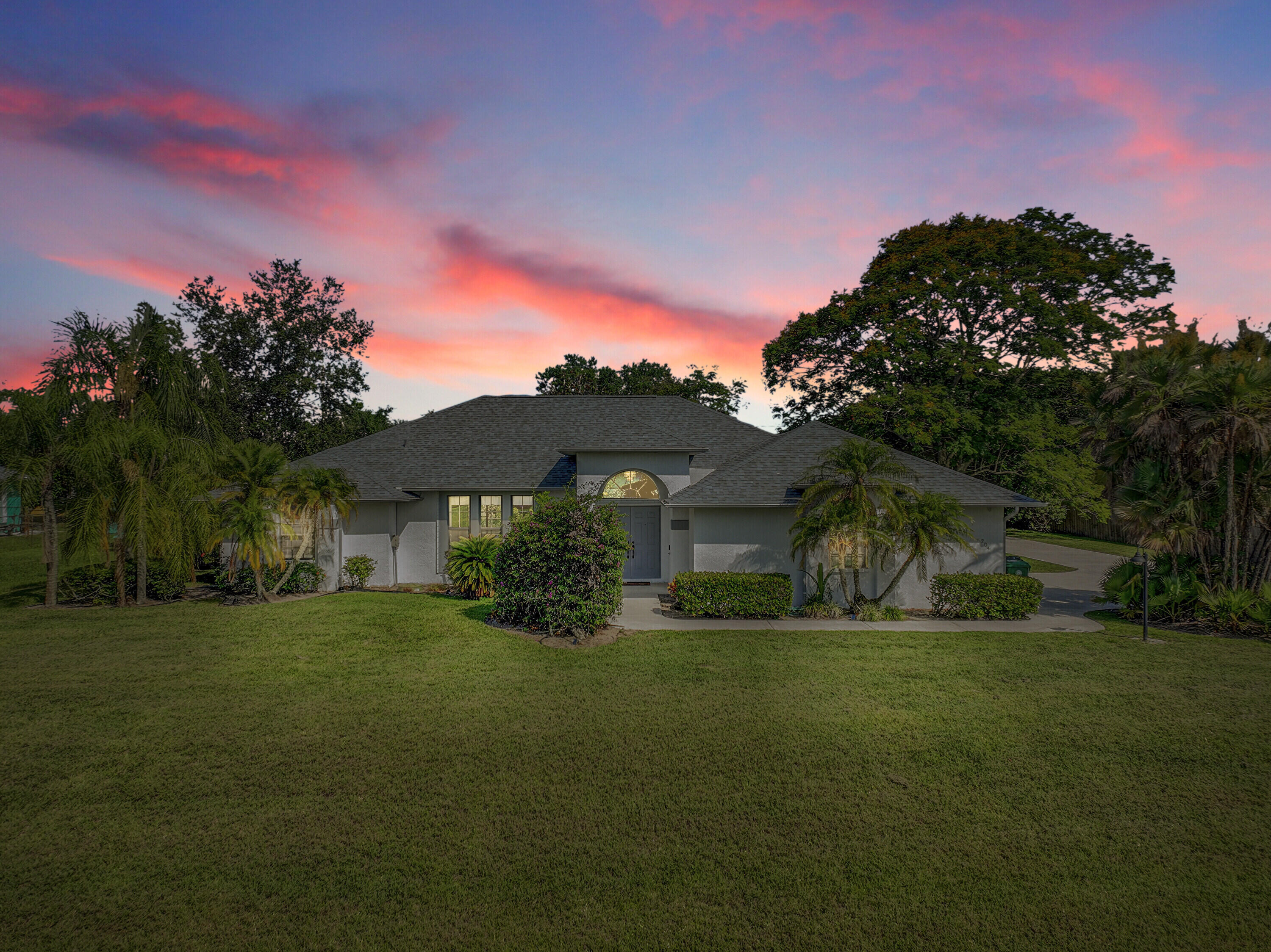 204 SW Gettysburg Drive  Port Saint Lucie FL 34953 photo