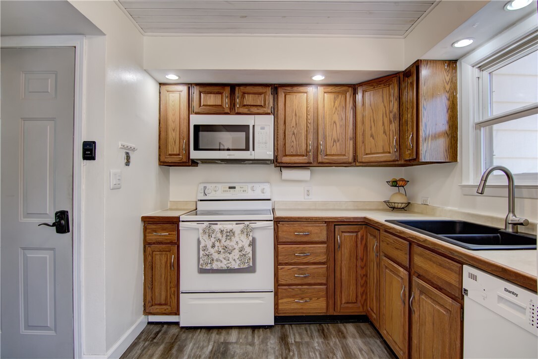Property Photo: 1609 Fenwick Avenue WI 54701