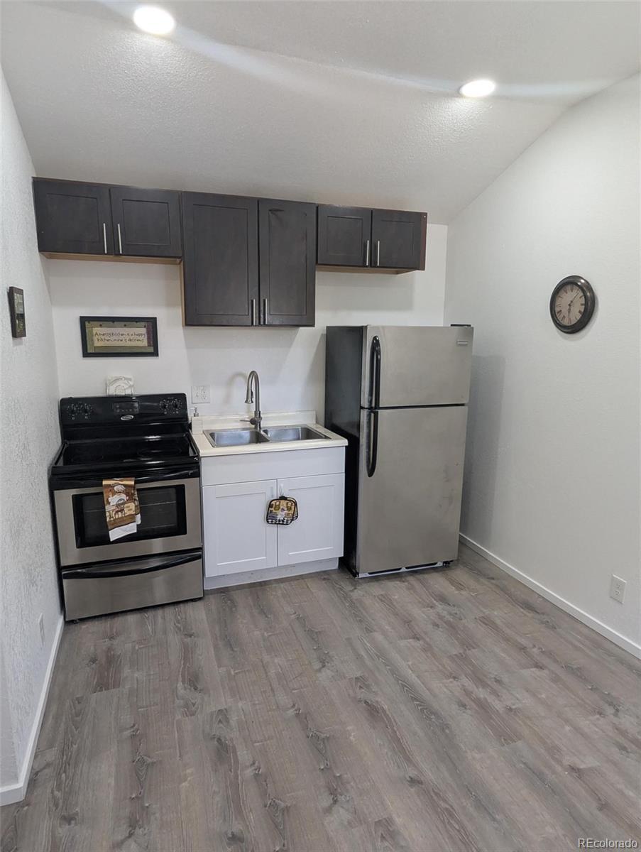 Property Photo: 1550 Depew Street CO 80214