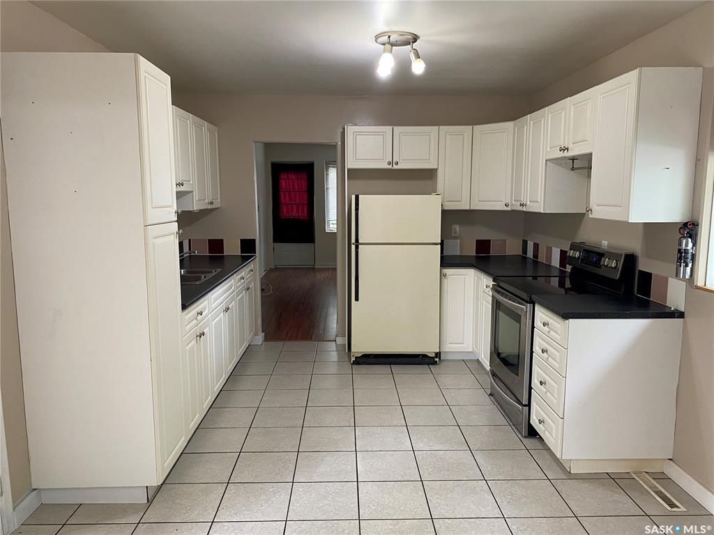 Property Photo: 460 Wascana Street SK S4R 4H9