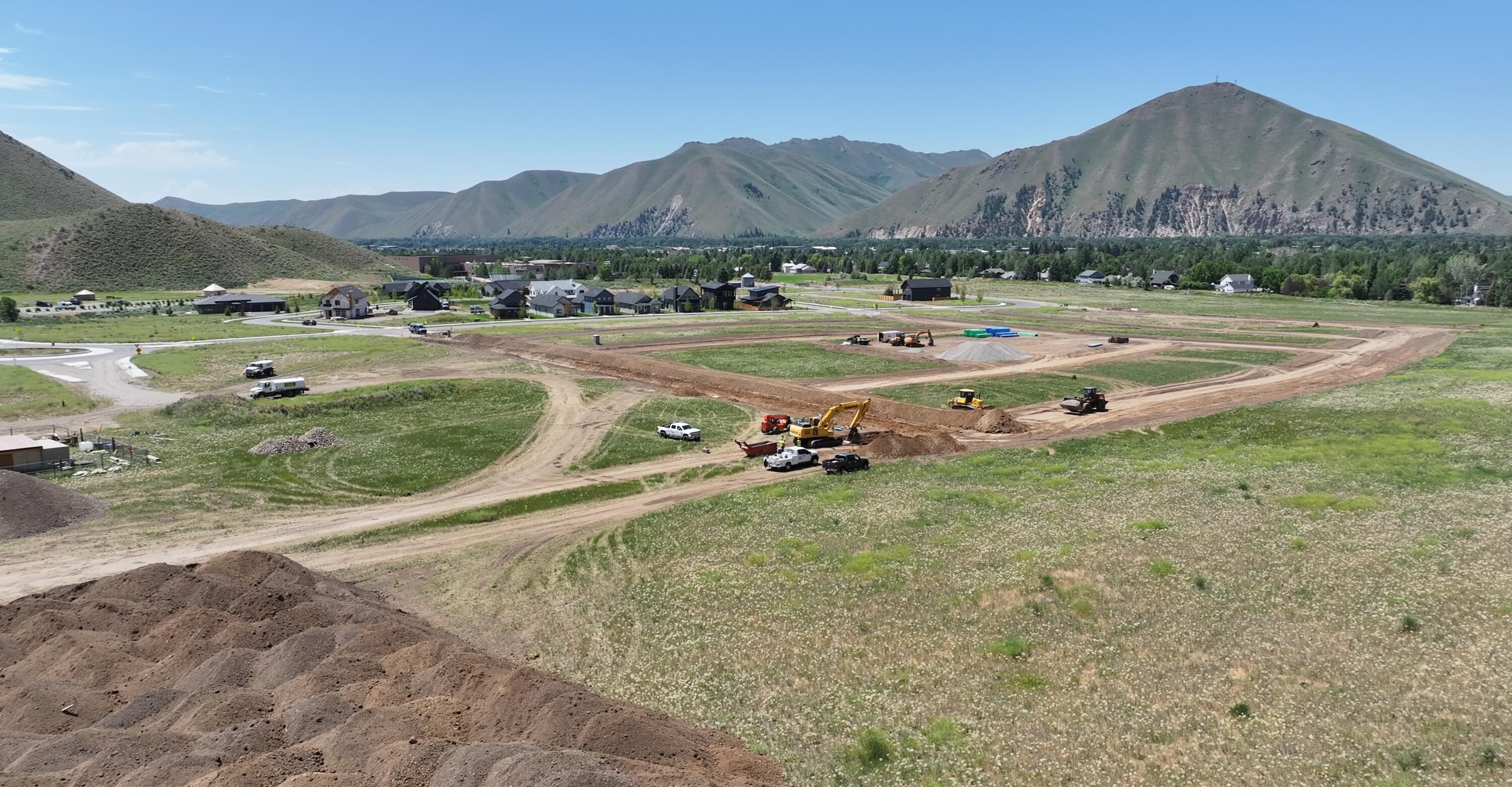Property Photo:  1541 Red Tail Lane  ID 83333 