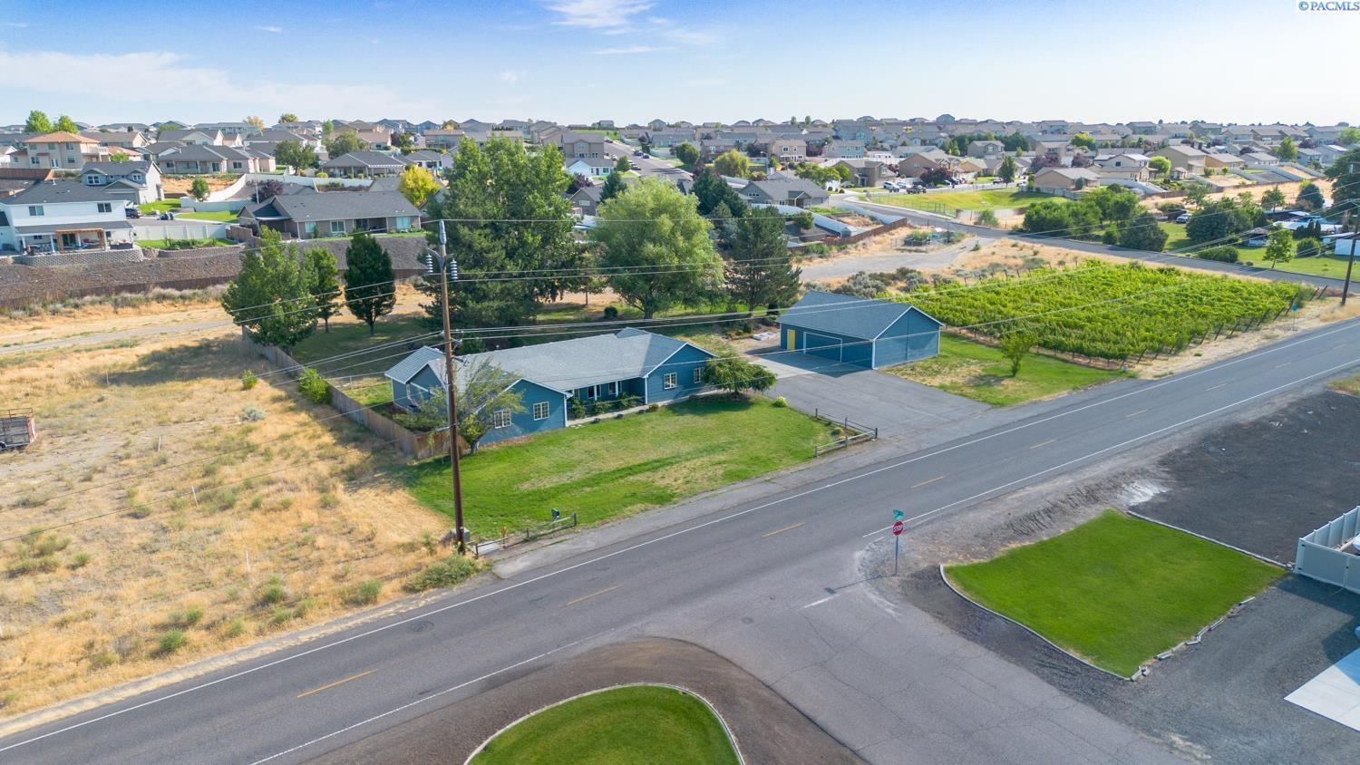 Property Photo: 6105 W Argent Road WA 99301