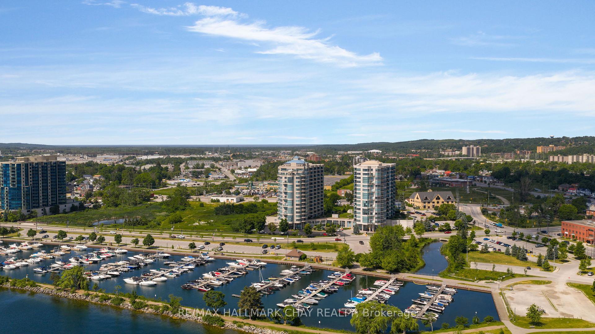 Property Photo: 2 Toronto Street 910 ON L4N 9R2