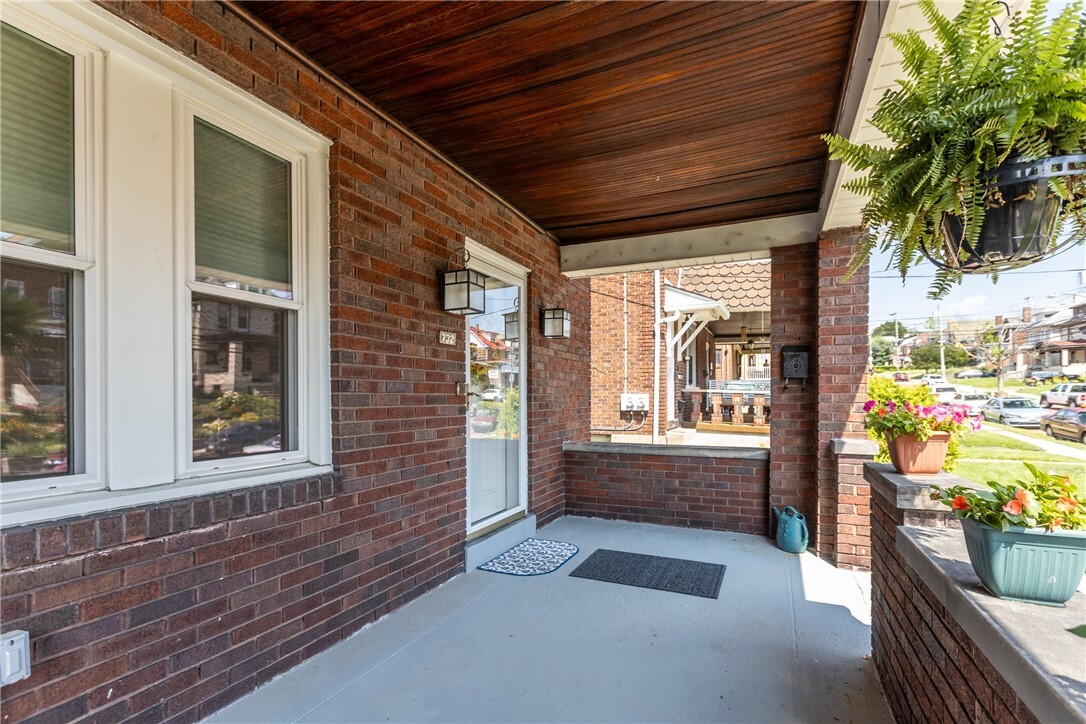 Property Photo: 732 Berkshire Ave PA 15226