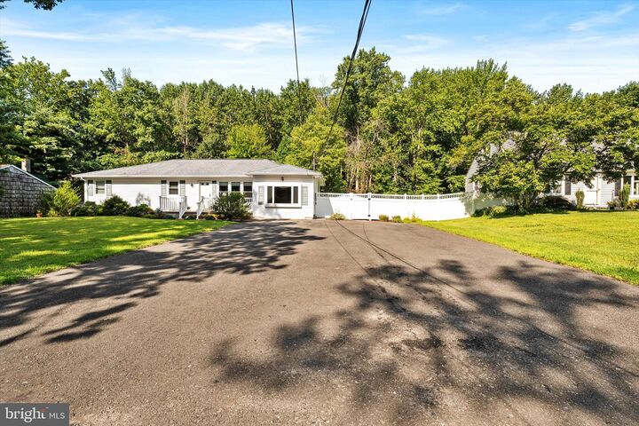 Property Photo:  19 Highbridge Road  NJ 08533 
