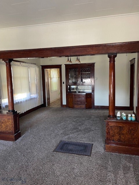 Property Photo: 619 Daly Street W MT 59701