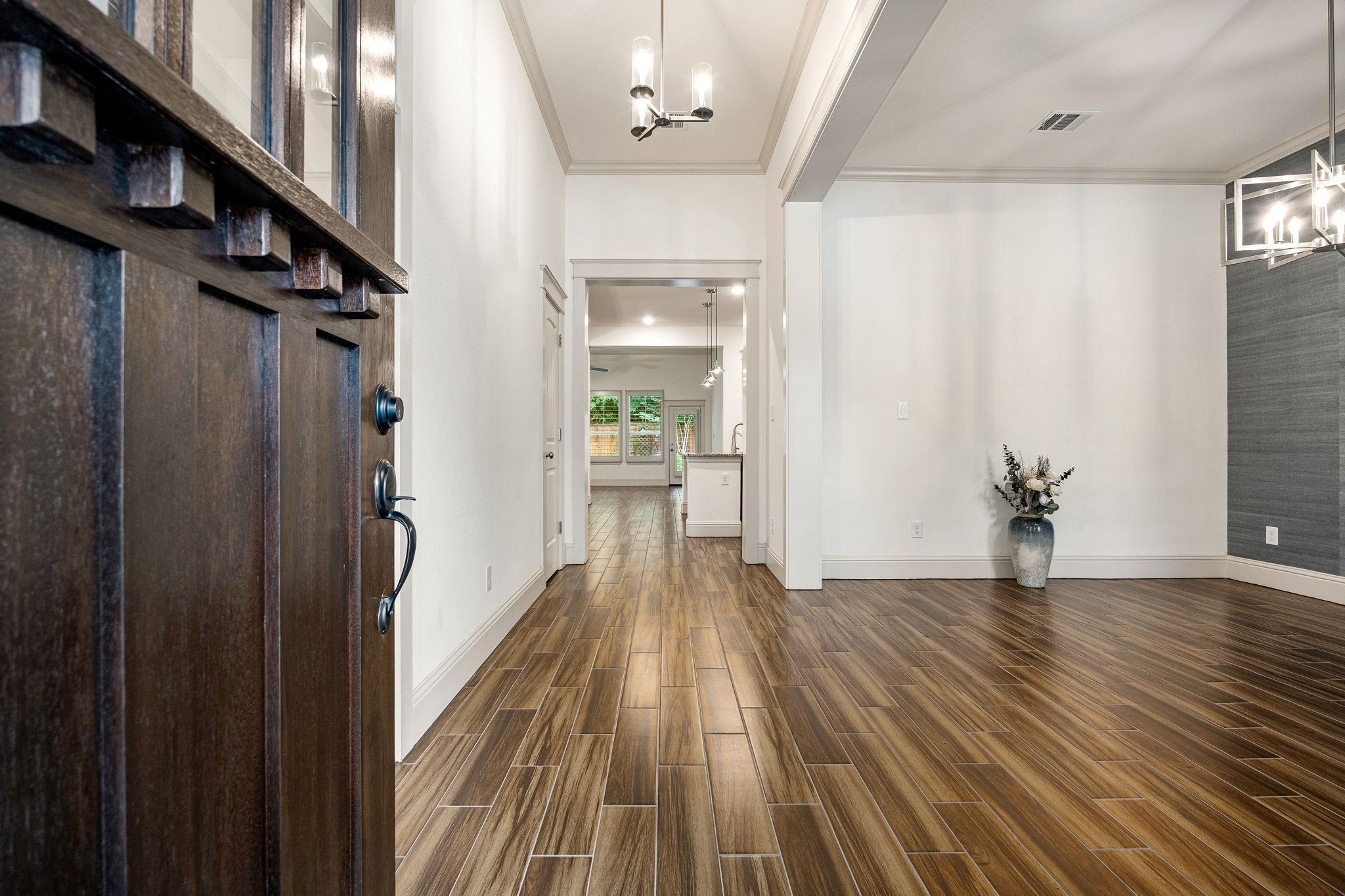 Property Photo:  126 Silverwolf Cove Place  TX 77316 