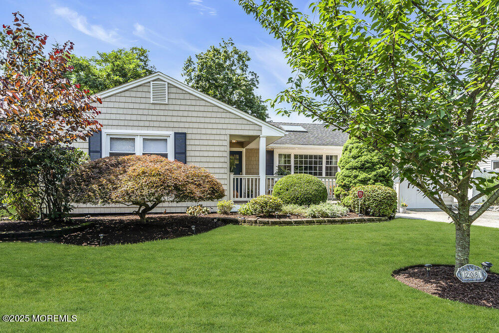 208 Chatham Lane  Point Pleasant NJ 08742 photo