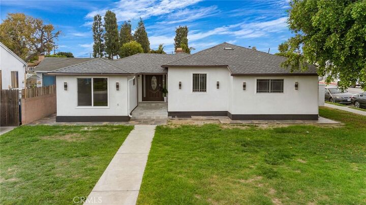 Property Photo:  9246 Manzanar Avenue  CA 90240