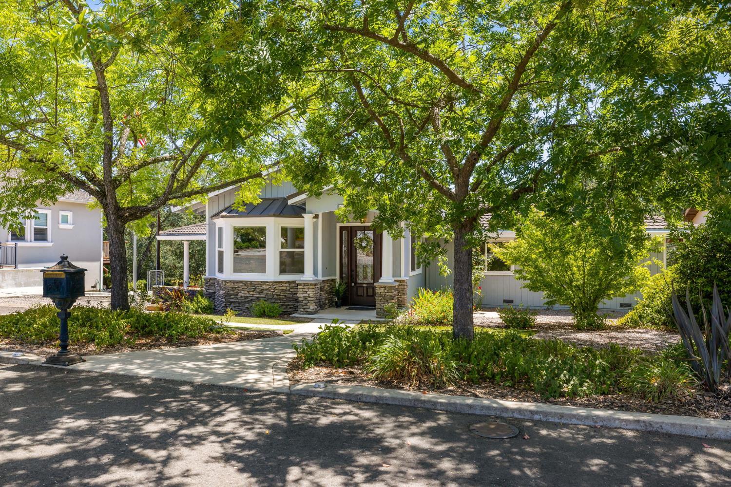 Property Photo:  9480 Twin Lakes Avenue  CA 95662 
