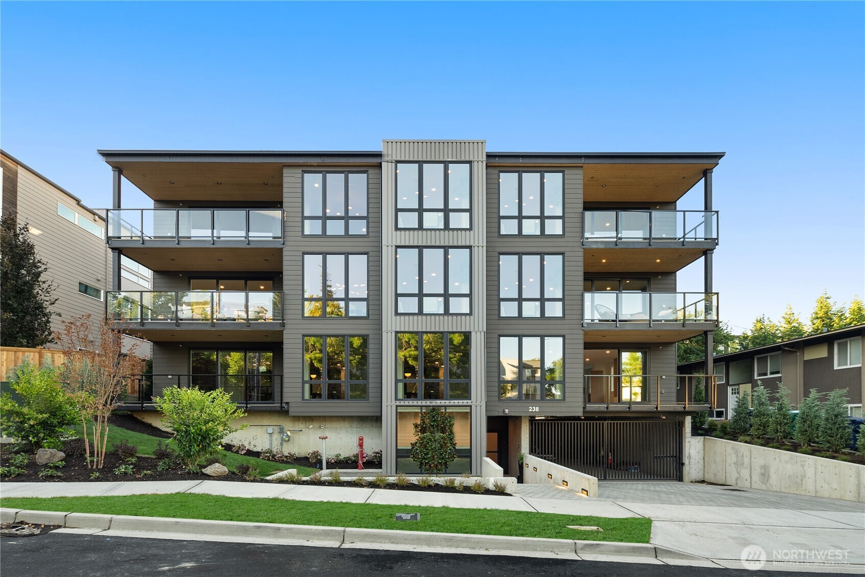 Property Photo: 238 4th Avenue 300 WA 98033