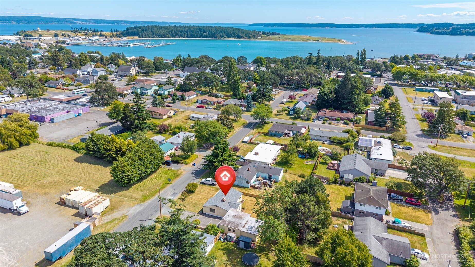 Property Photo: 485 SE Jerome Street WA 98277