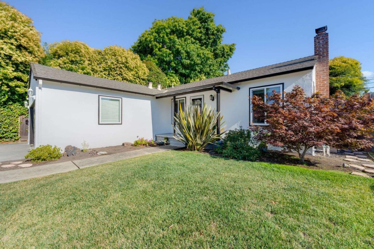 Property Photo: 2312 Woodland Avenue CA 95128