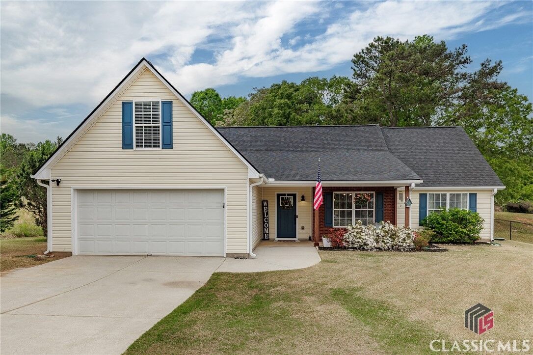 Property Photo:  1217 Nunnally Drive  GA 30655 