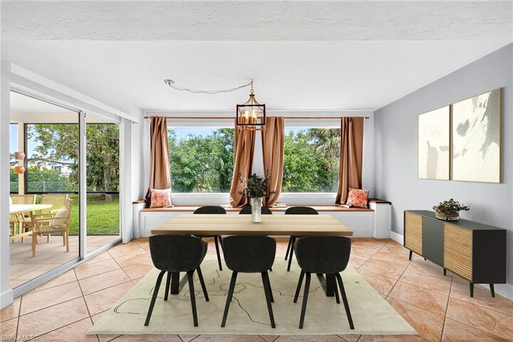 Property Photo: 11817 Forest Mere Dr FL 34135