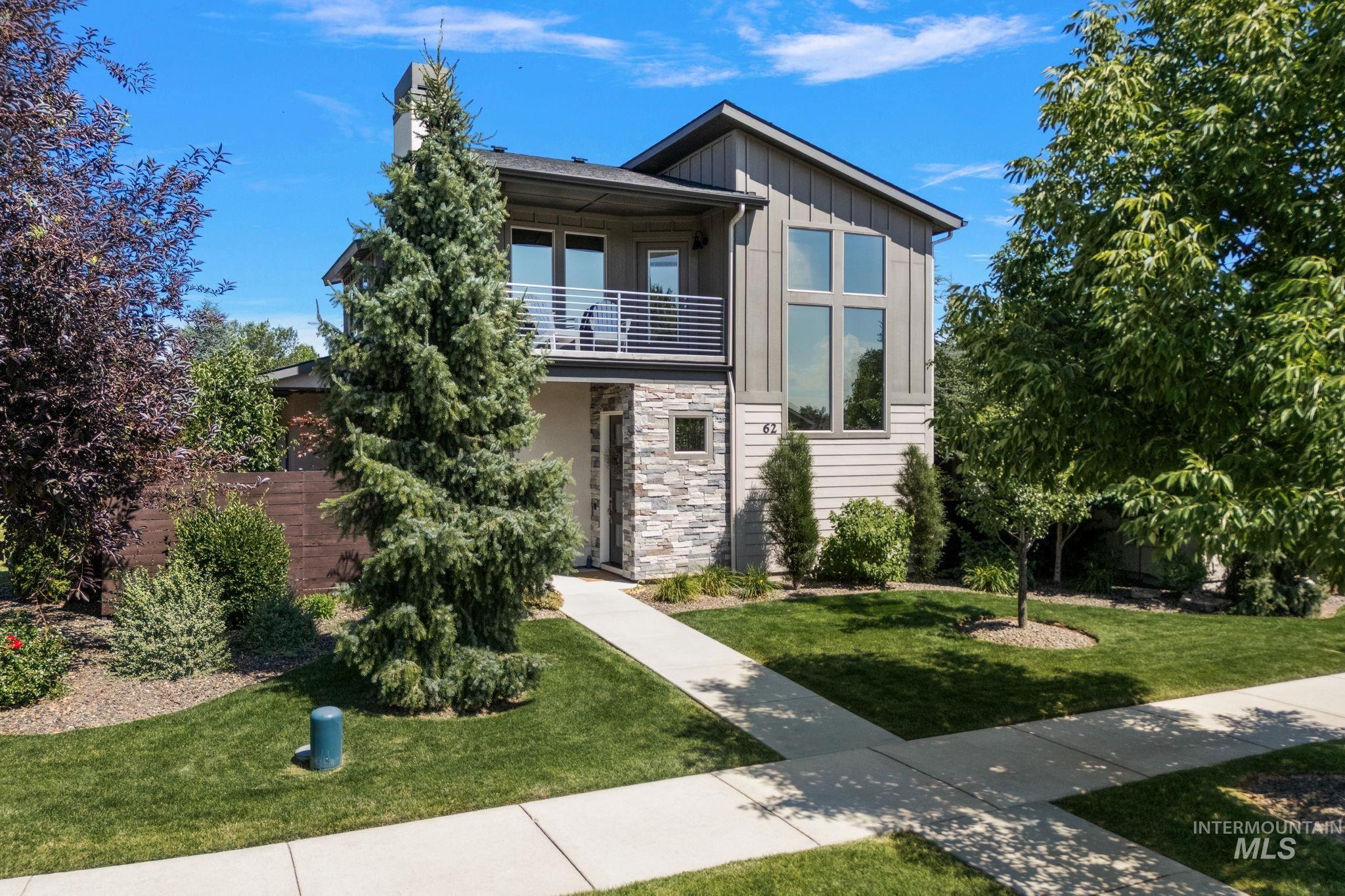 Property Photo: 62 S Stephenson St ID 83616
