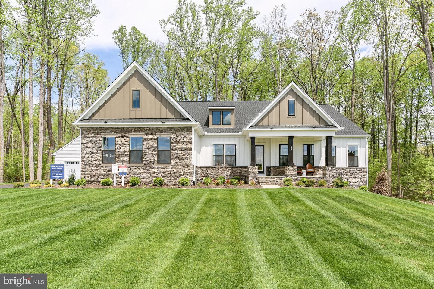 Property Photo: 14645 Fitzwater Drive VA 20181