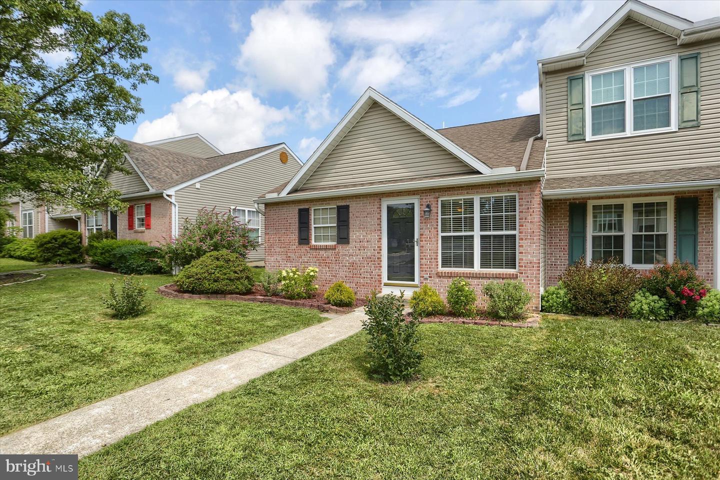 Property Photo: 88 Tory Circle PA 17025