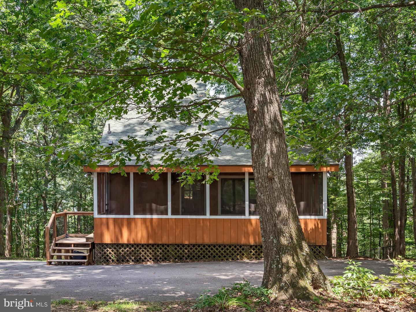Property Photo: 228 Atwood Drive WV 25420