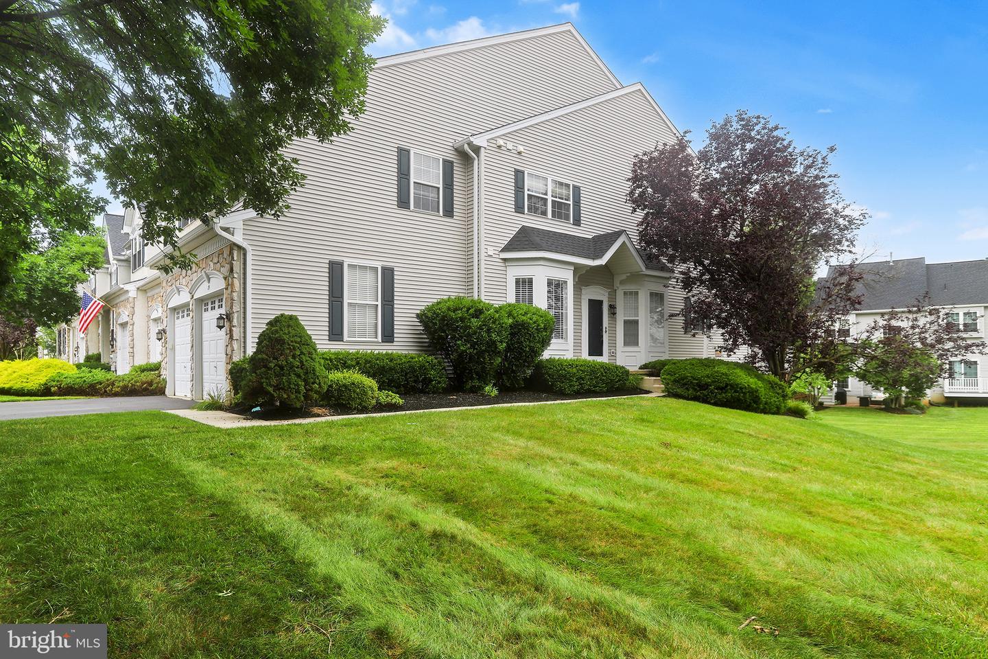 29 Henley Drive  Glen Mills PA 19342 photo
