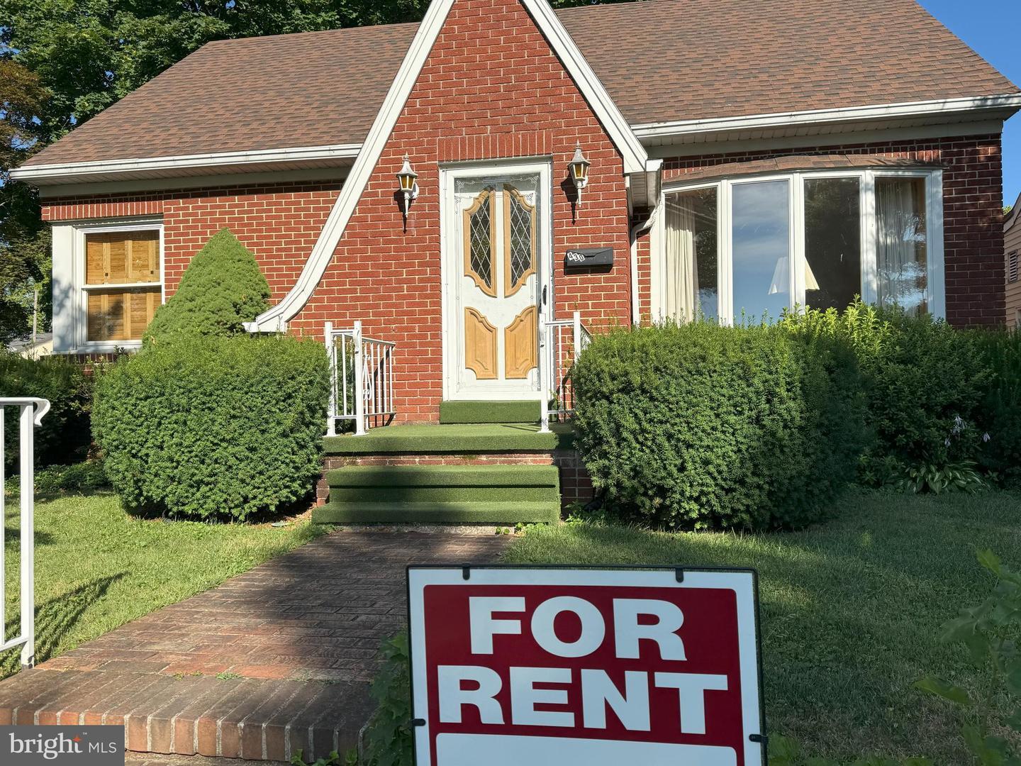 Property Photo: 430 Moul Avenue PA 17331