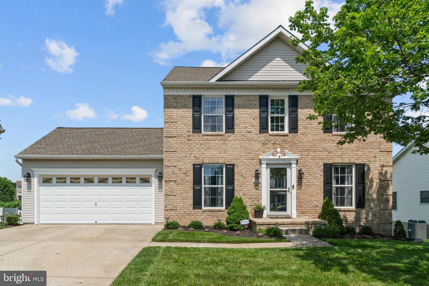 Property Photo: 2027 Garden Drive MD 21050
