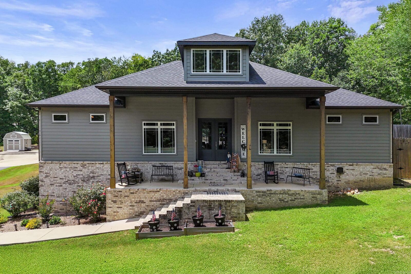 Property Photo: 9009 Ivey Way AR 72019