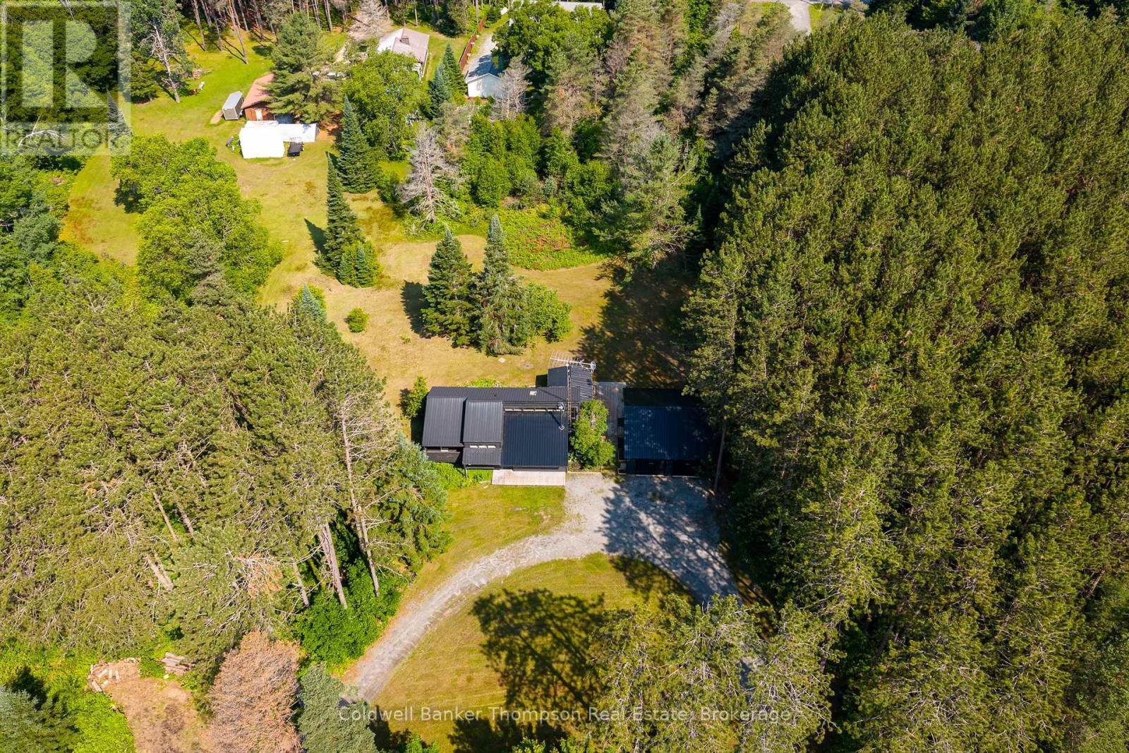 Property Photo: 1049 Lawrence Pit Road ON P0B 1M0
