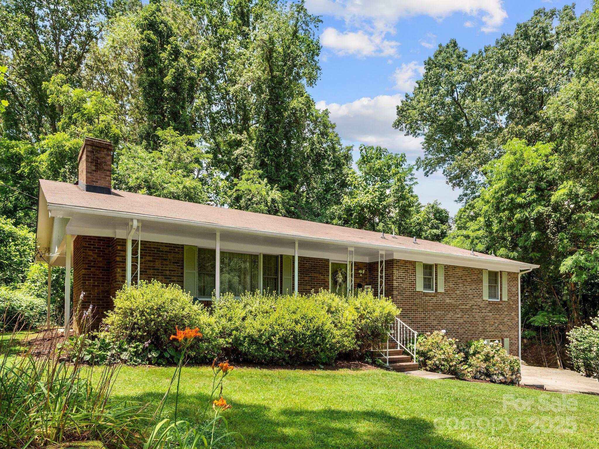 Property Photo: 9 Baker Drive NC 28806