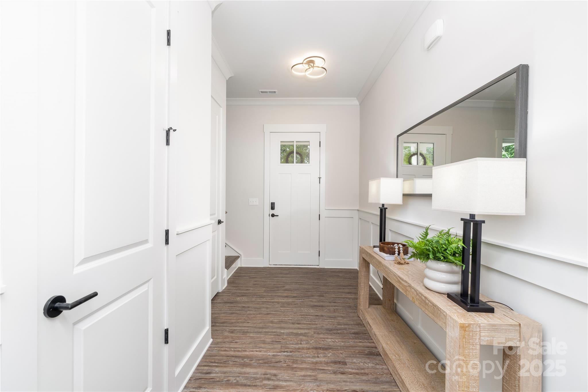 Property Photo:  3884 12th Street NE  NC 28601 