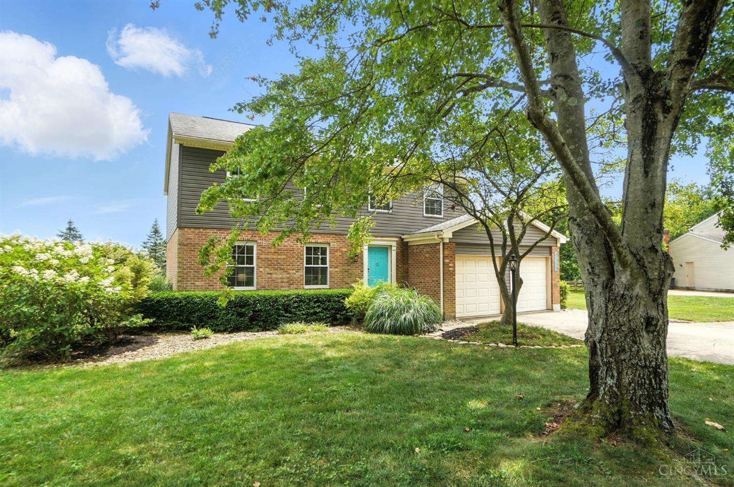 Property Photo: 8550 Pondridge Drive OH 45039