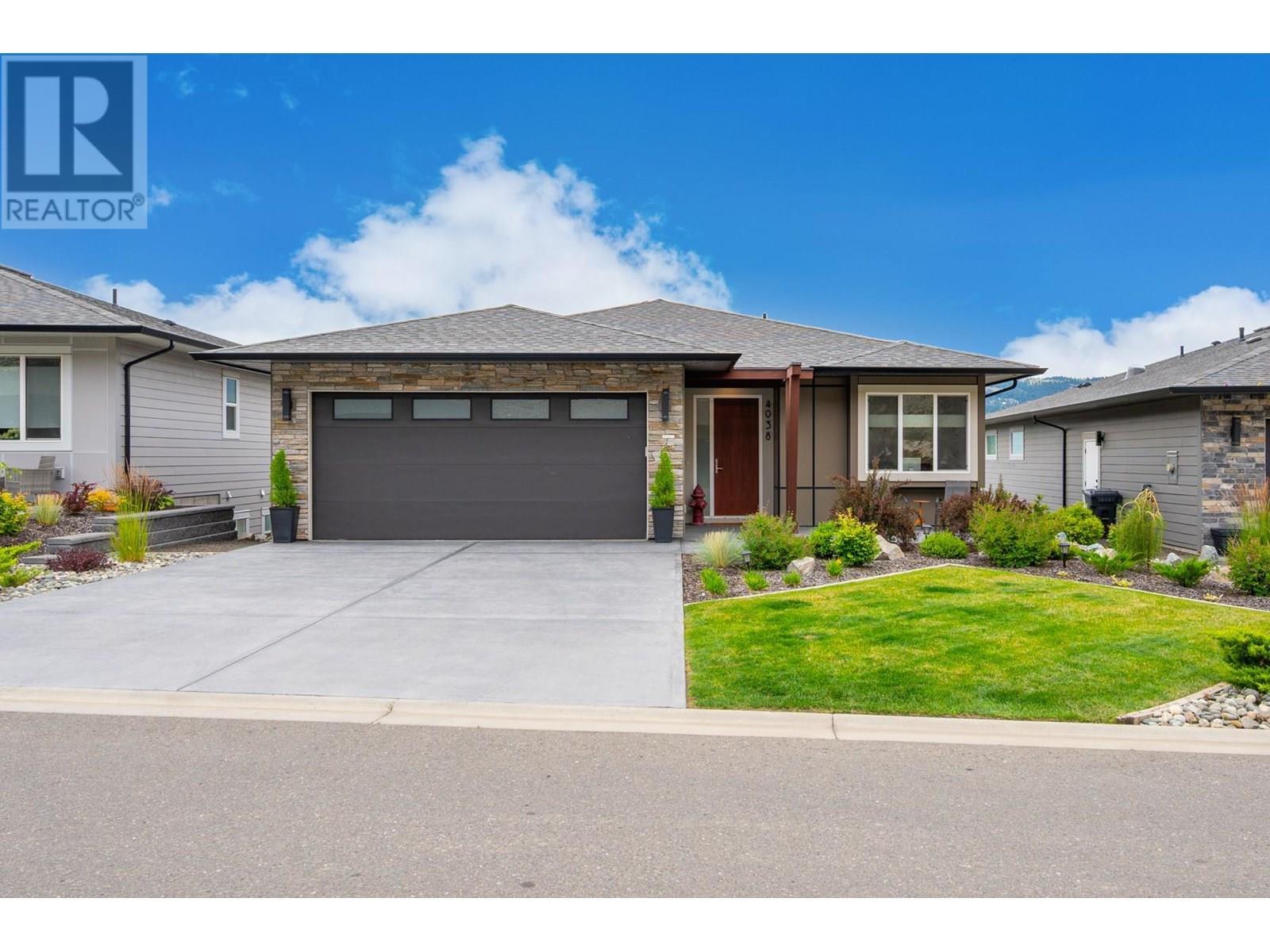 4038 Rio Vista Way  Kamloops BC V2H 0E1 photo