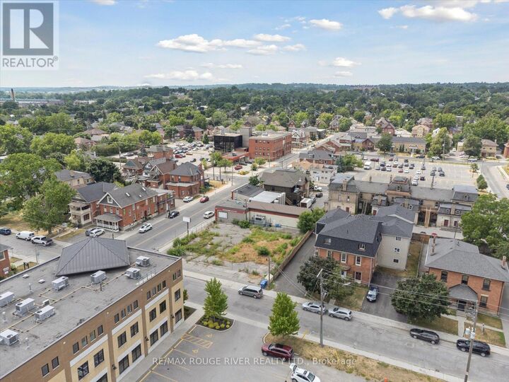 Property Photo:  288 Charlotte Street  ON K9J 2V5 