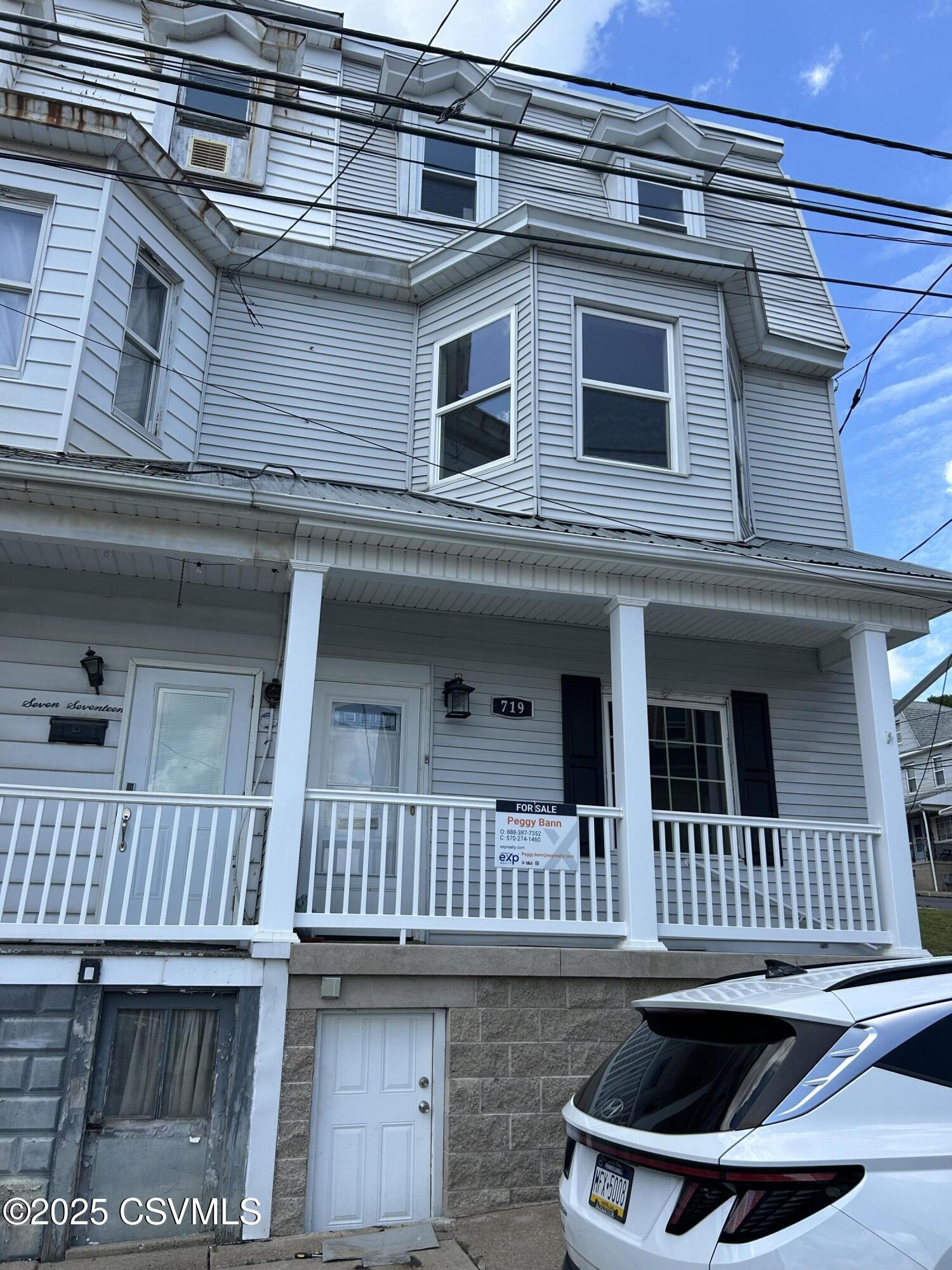 719 E Dewart Street  Shamokin PA 17872 photo
