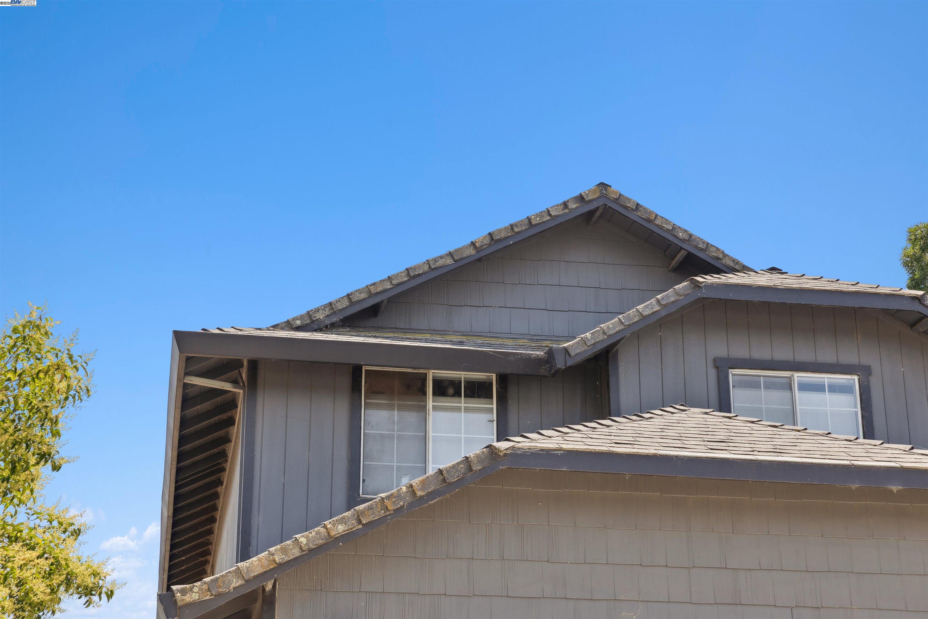 Property Photo:  165 Audrey Pl  CA 95687 