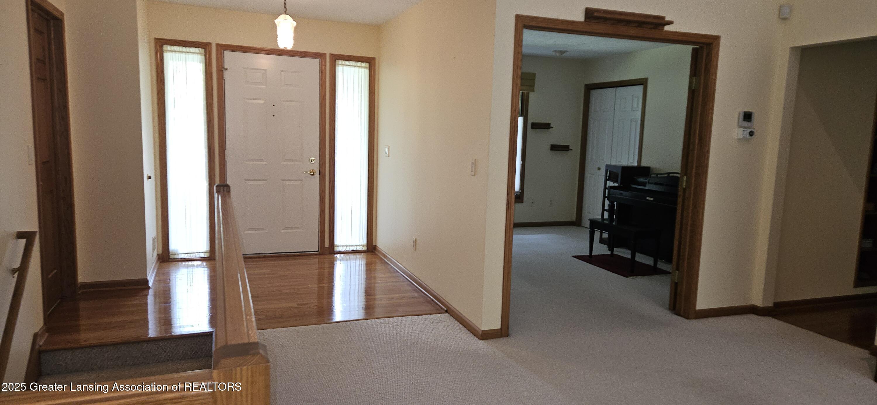 Property Photo:  1649 Roxburgh Avenue  MI 48823 